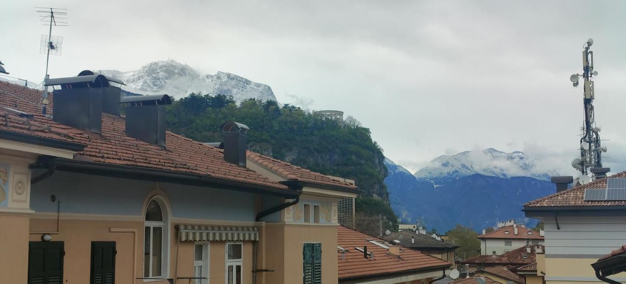 Verdisuite - Trento Centro - Parcheggio Privato Gratuito Экстерьер фото